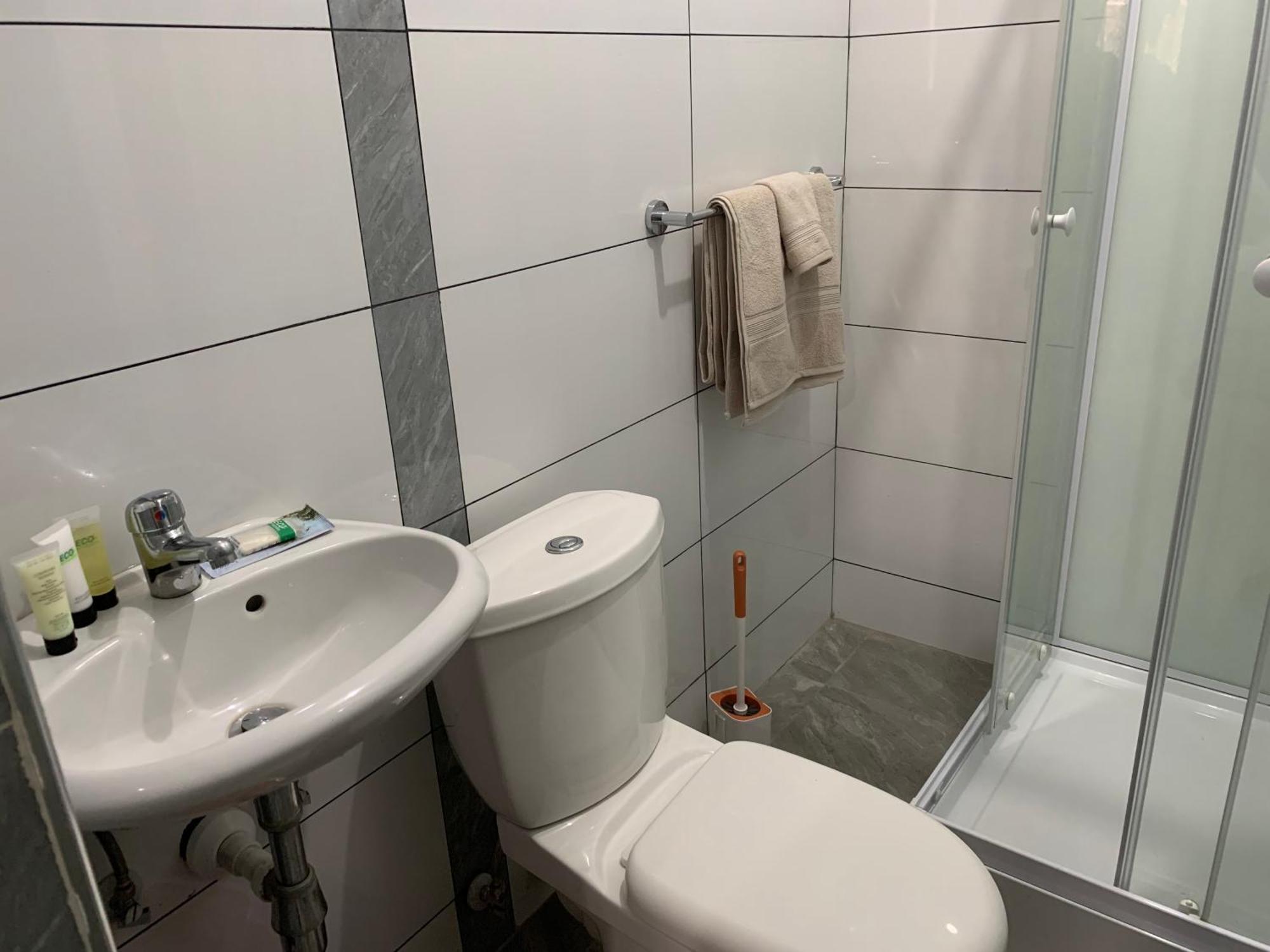 J Martins Apart Hotel Tarrafal  Bagian luar foto